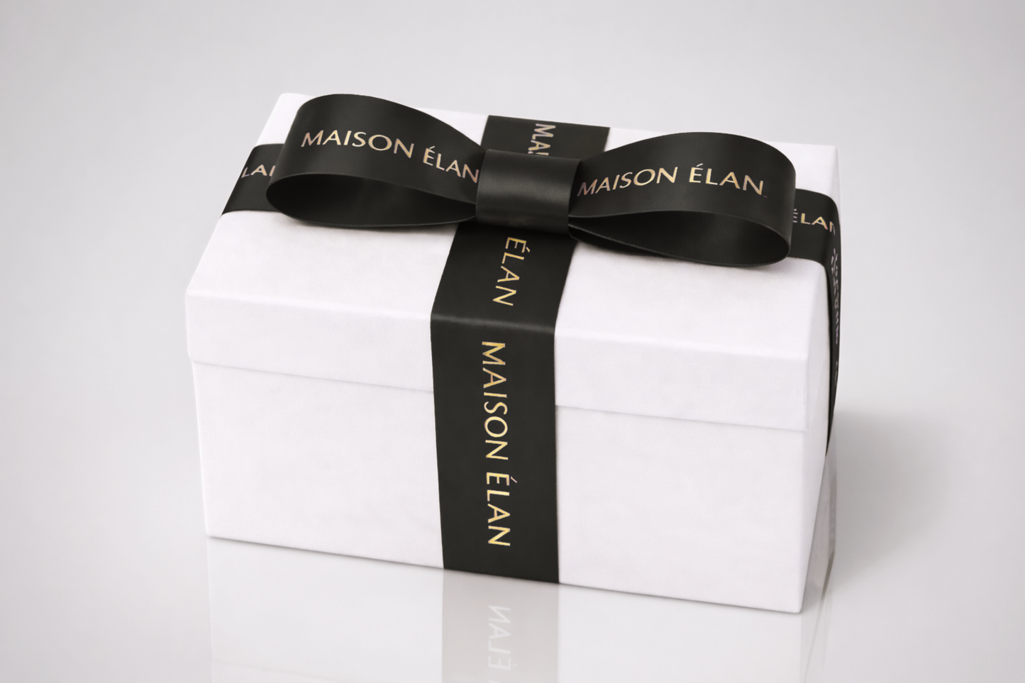 Wide gift ribbon with black print from JM Band®.